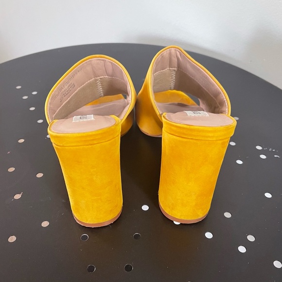SALE 🔴 Steve Madden Yellow Heels Esmeralda Nubuck Leather Peep-Toe Mules 5.5 - Picture 3 of 8